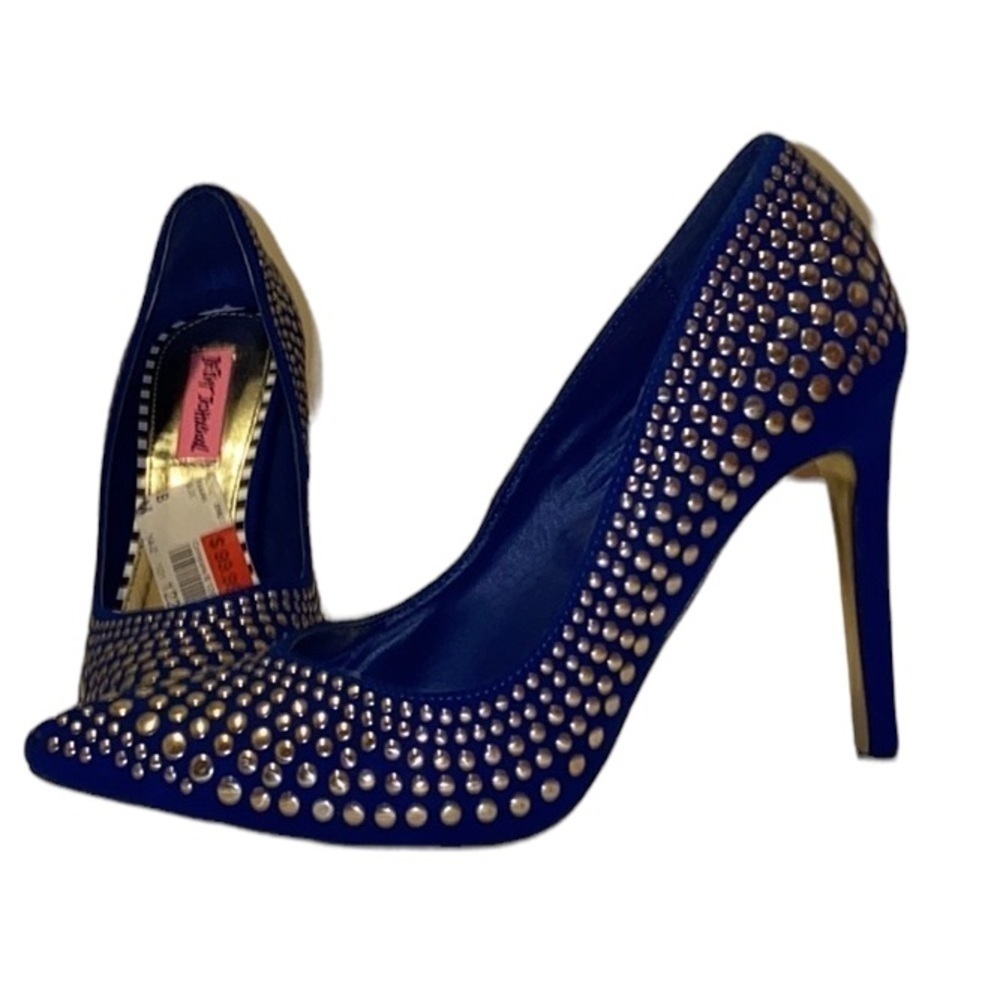 NWT 149.00 Shoes. Betsey Johnson Faawn Blue Heels, Size 8. Read thoroughly. HP - Picture 4 of 16
